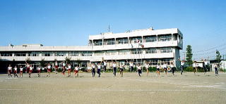 maki elementary school